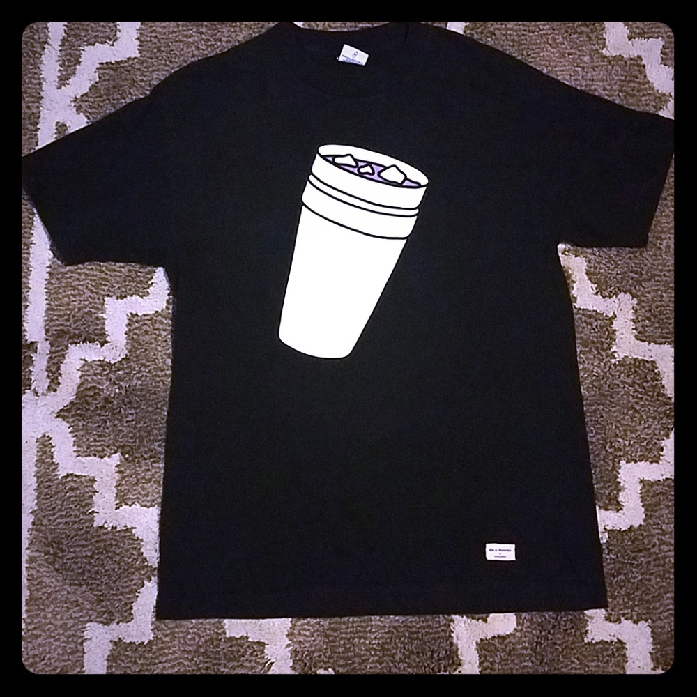 Men's novelty t-shirt NWOT